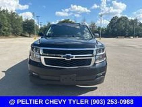Used 2017 Chevrolet Tahoe LT RWD image 2