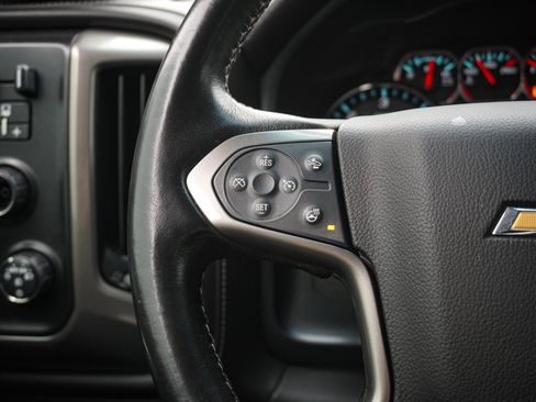 Used 2018 Chevrolet Silverado 1500 High Country image 18