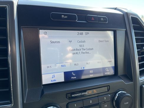 Used 2020 Ford F150 XLT image 16