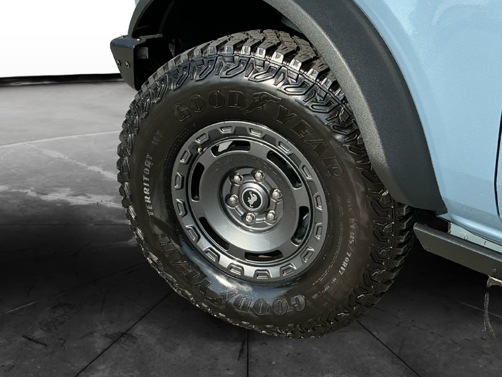 Used 2024 Ford Bronco Outer Banks AWD/4WD image 15