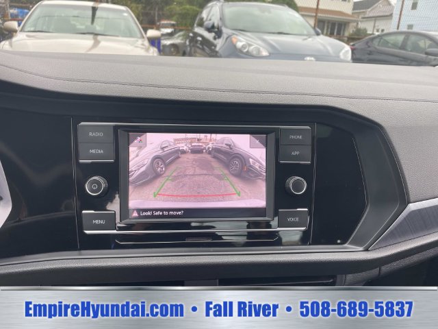Used 2024 Volkswagen Jetta SE FWD image 24