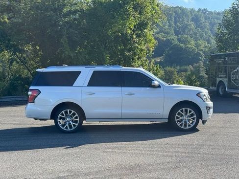 Used 2019 Ford Expedition Max Platinum AWD/4WD image 7