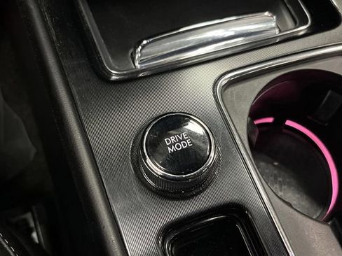 Used 2022 Lincoln Corsair AWD w/ Premium Package image 26