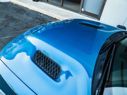 Used 2022 Dodge Charger SRT Hellcat RWD image 7