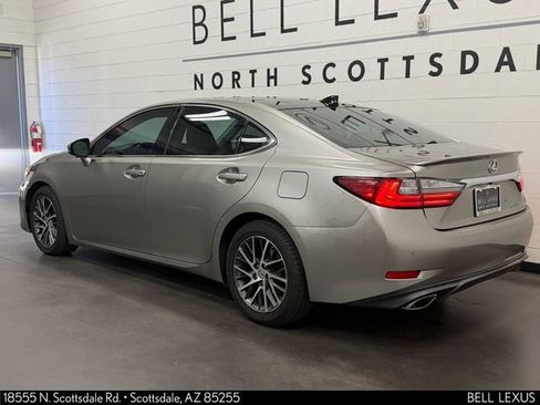 Used 2017 Lexus ES 350 FWD image 6