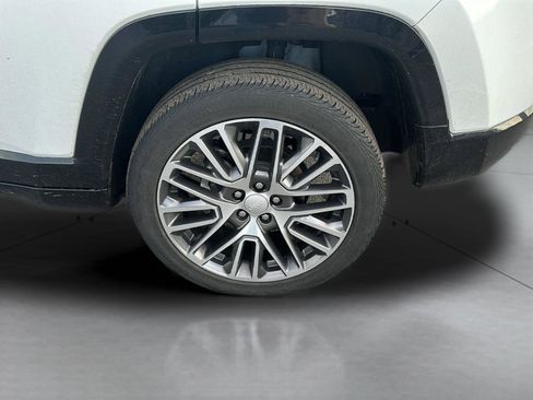 Used 2022 Jeep Compass Limited w/ Elite Group image 9