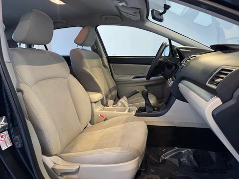 Used 2015 Subaru Crosstrek 2.0i Premium AWD/4WD image 23