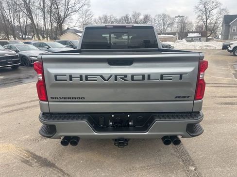 Used 2023 Chevrolet Silverado 1500 RST image 5