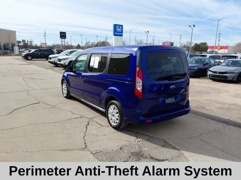 Used 2015 Ford Transit Connect XLT image 7