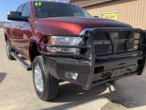 Used 2017 RAM 2500 SLT w/ Snow Chief Group AWD/4WD image 1