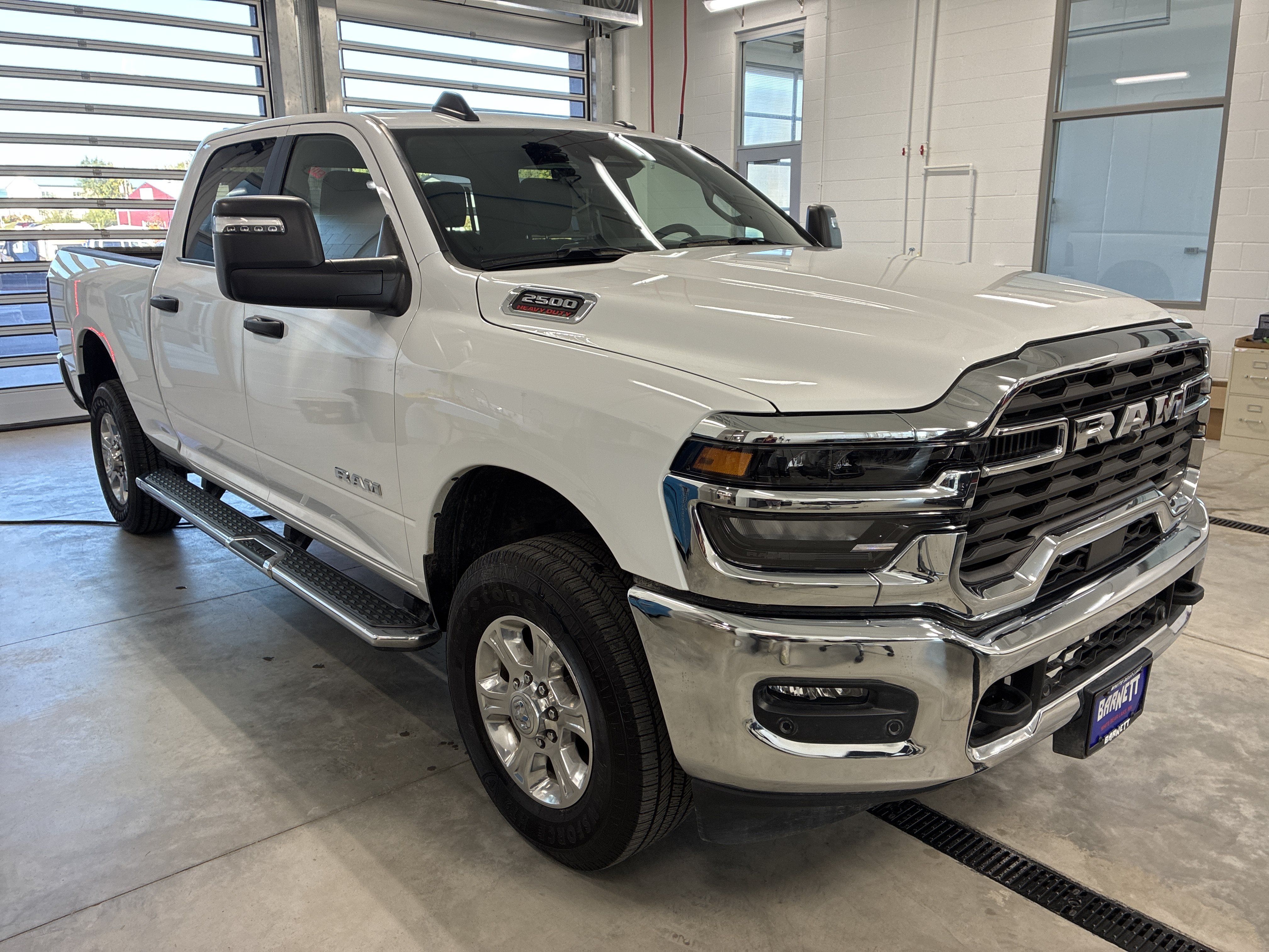 Certified 2025 RAM 2500 Big Horn AWD/4WD image 4