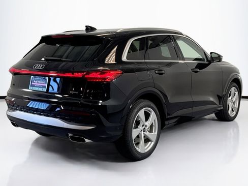 New 2025 Audi Q5 Prestige image 5