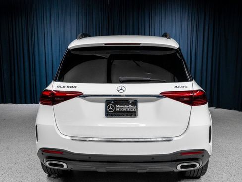New 2026 Mercedes-Benz GLE 580 4MATIC image 9