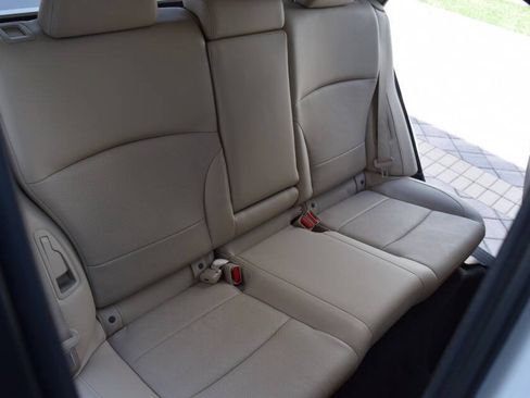 Used 2016 Subaru Outback 2.5i Limited AWD/4WD image 47