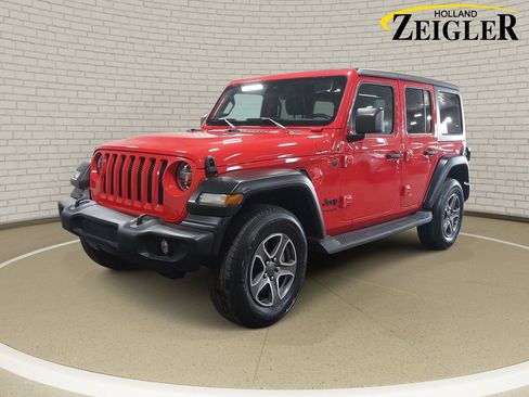 Used 2022 Jeep Wrangler Unlimited Sport AWD/4WD image 1