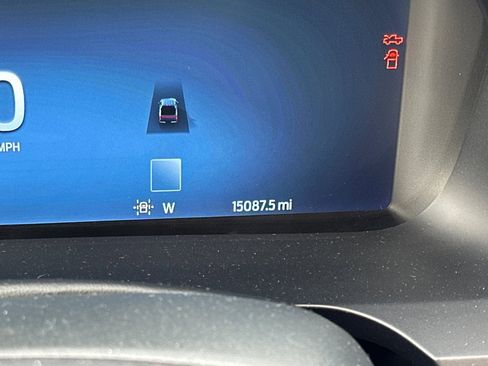 Used 2024 Ford F150 Lightning Flash image 27