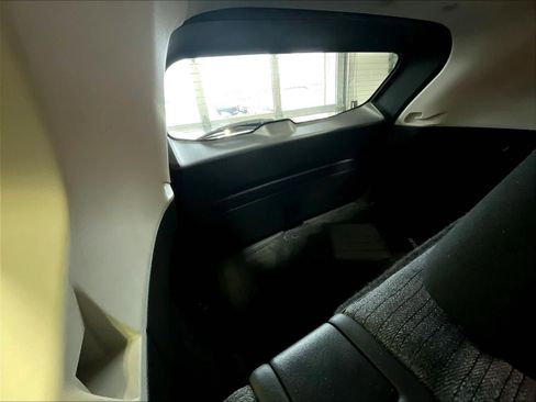 Certified 2023 Nissan Rogue SV AWD/4WD image 17