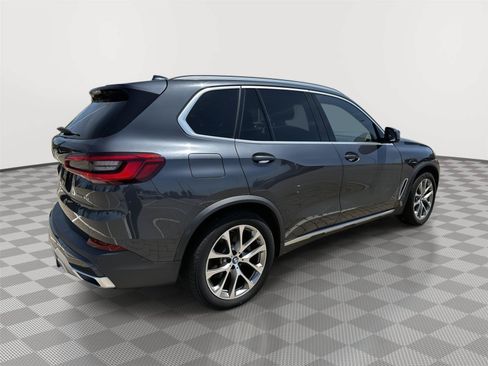 Used 2019 BMW X5 xDrive40i w/ Convenience Package AWD/4WD image 4