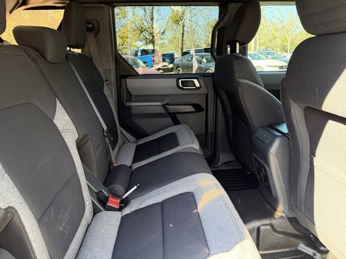 Used 2022 Ford Bronco Big Bend image 8