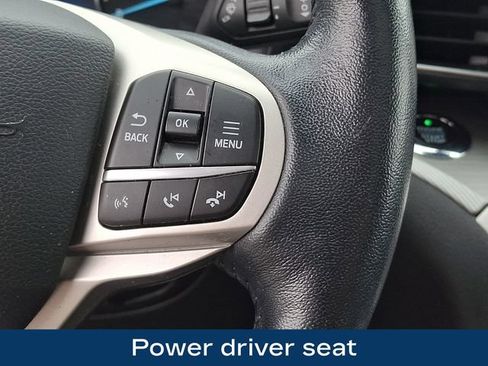 Used 2021 Ford Explorer XLT w/ Equipment Group 202A AWD/4WD image 8