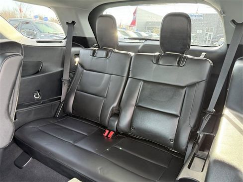 Certified 2023 Ford Explorer XLT w/ Equipment Group 202A image 10