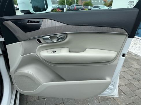 Used 2022 Volvo XC90 T6 Inscription AWD/4WD image 47