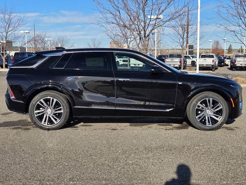 New 2026 Cadillac Lyriq Luxury image 43