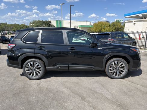 New 2026 Subaru Forester Touring AWD/4WD image 2