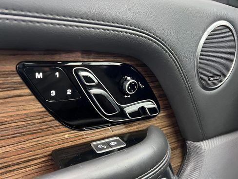 Used 2019 Land Rover Range Rover Long Wheelbase Supercharged image 52