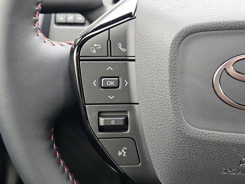 New 2026 Toyota Prius Plug-In Hybrid FWD image 15