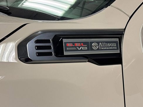 New 2026 GMC Sierra 2500 AT4 image 13