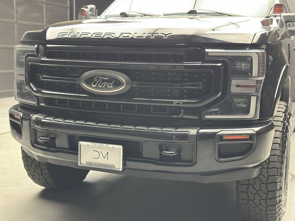 Used 2022 Ford F250 Lariat w/ Tremor Off-Road Package AWD/4WD image 13