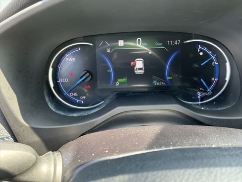 Used 2022 Toyota RAV4 XSE AWD/4WD image 22