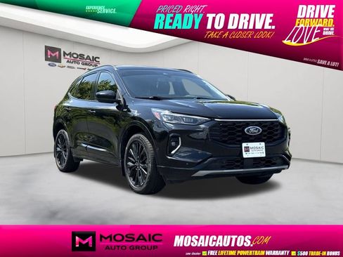 Used 2023 Ford Escape ST-Line Elite w/ Premium Technology Package AWD/4WD image 1