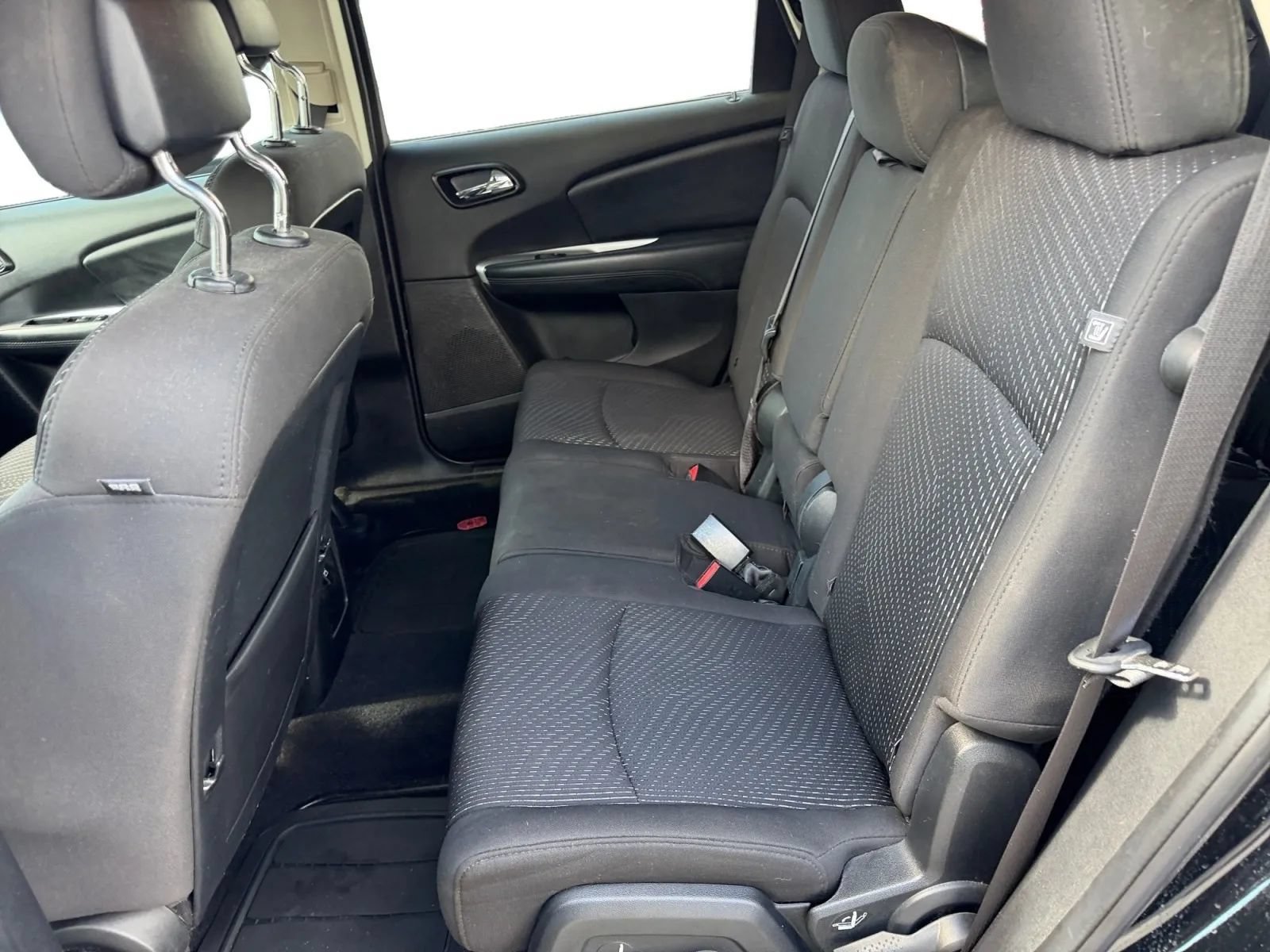 Used 2017 Dodge Journey SXT w/ Comfort/Convenience Group FWD image 15