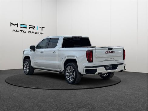 Used 2022 GMC Sierra 1500 Denali w/ Denali Reserve Package image 7