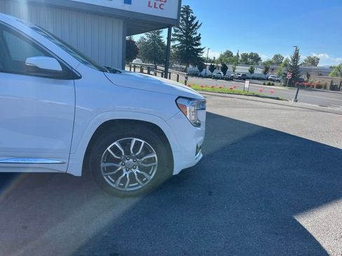Used 2023 GMC Terrain Denali AWD/4WD image 14