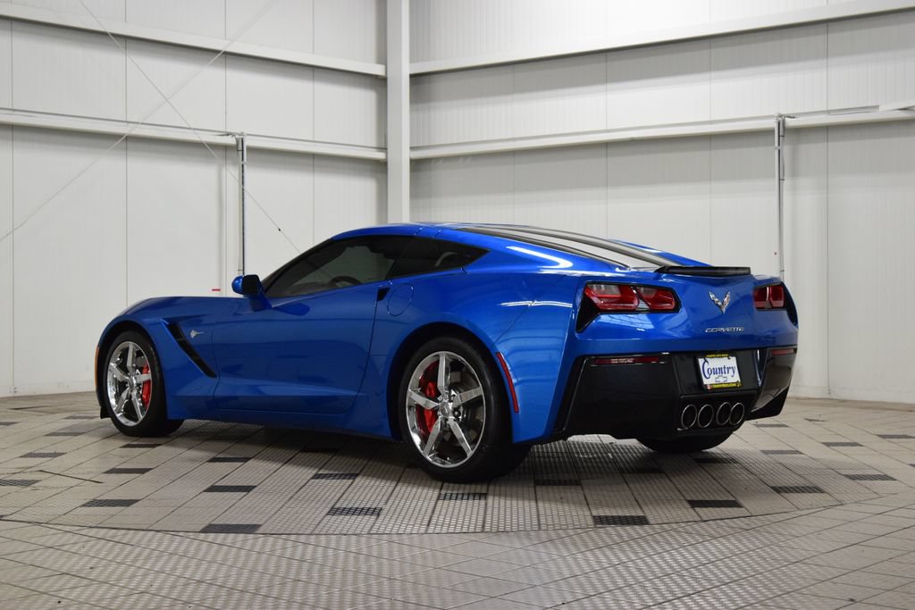 Used 2015 Chevrolet Corvette Stingray Coupe w/ 2LT Preferred Equipment Group RWD image 6