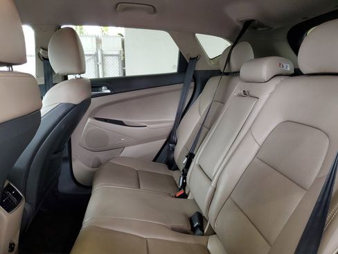 Used 2020 Hyundai Tucson Limited w/ Cargo Package FWD image 15