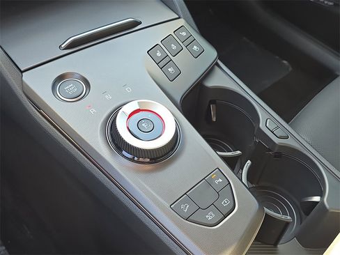 New 2026 Kia Sportage SX Prestige image 31