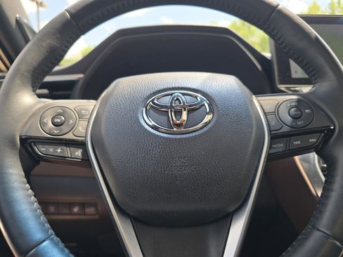 Used 2023 Toyota Venza Limited AWD/4WD image 27