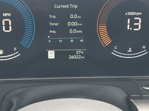 Used 2025 Hyundai Kona SEL image 39