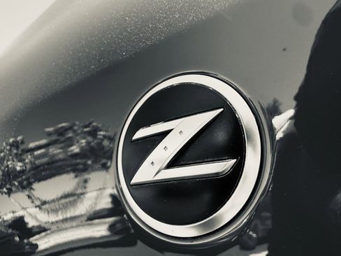 Used 2005 Nissan 350Z Touring image 18