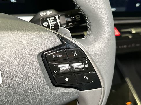 New 2026 Kia Niro Wave FWD image 26