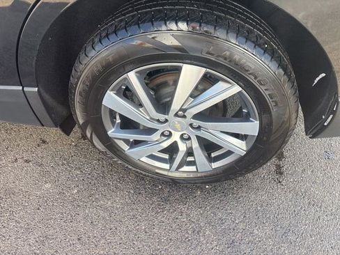 Used 2022 Chevrolet Equinox LT AWD/4WD image 46