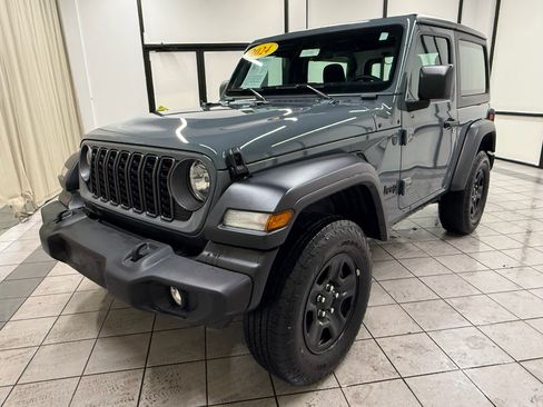 Used 2024 Jeep Wrangler Sport image 10
