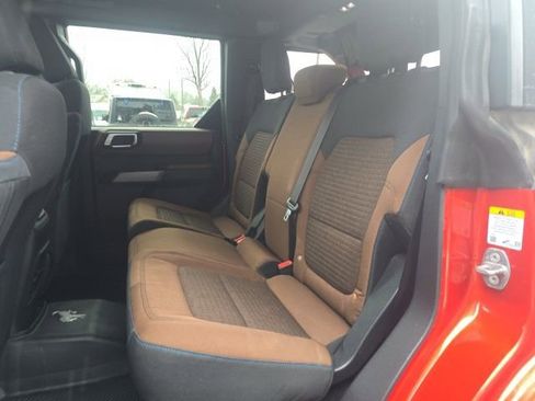 Used 2023 Ford Bronco Outer Banks image 24