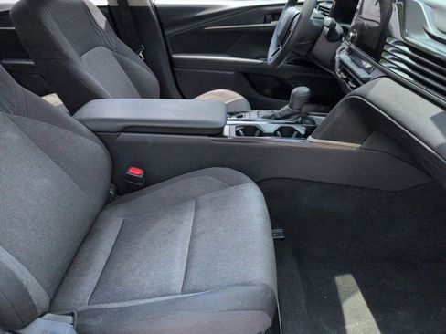 Used 2025 Toyota Camry LE FWD image 30