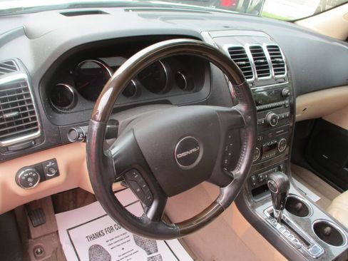 Used 2011 GMC Acadia Denali AWD/4WD image 12