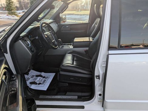 Used 2016 Ford Expedition EL Platinum image 18